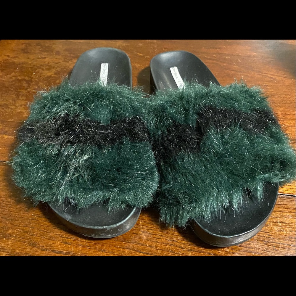 Gorgeous Faux fur slides by “ & Other Stories”.